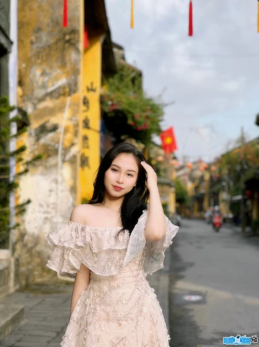 Cận cảnh Mây Bae hot girl