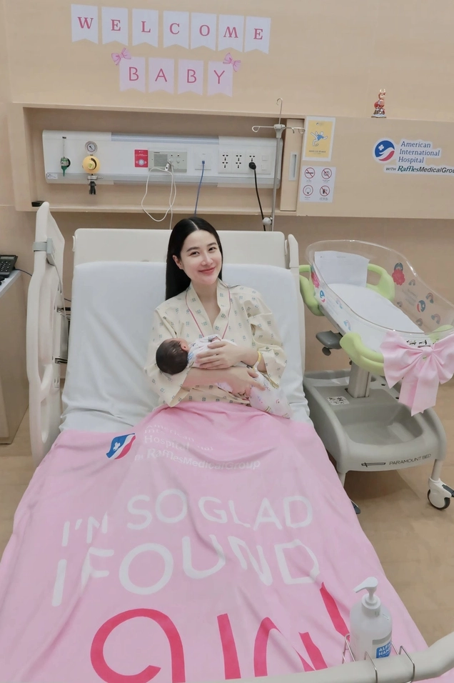 Gonpinkk chia sẻ chân thực Gen Z làm mẹ