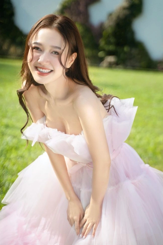 Hot girl Nhung Gumiho Sài thành nổi tiếng