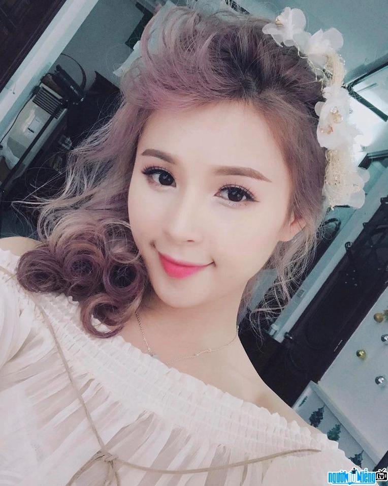 Hot girl Thảo Nari xinh đẹp