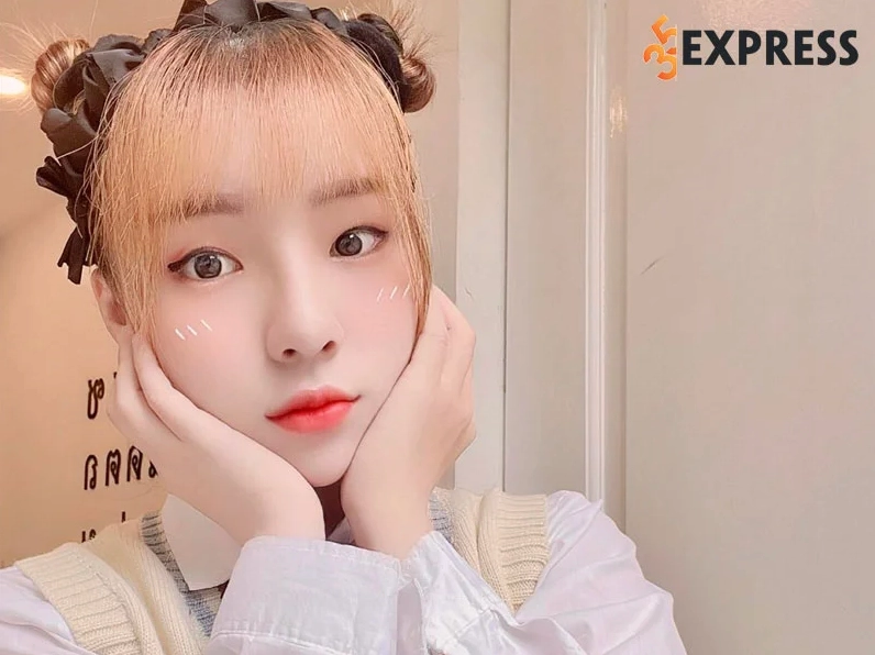 Lykio theo đuổi ca hát