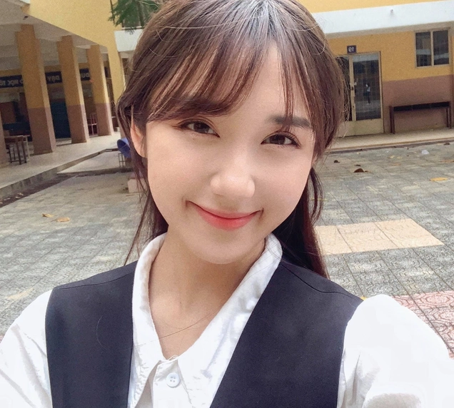 Mina Young hết thời con cưng