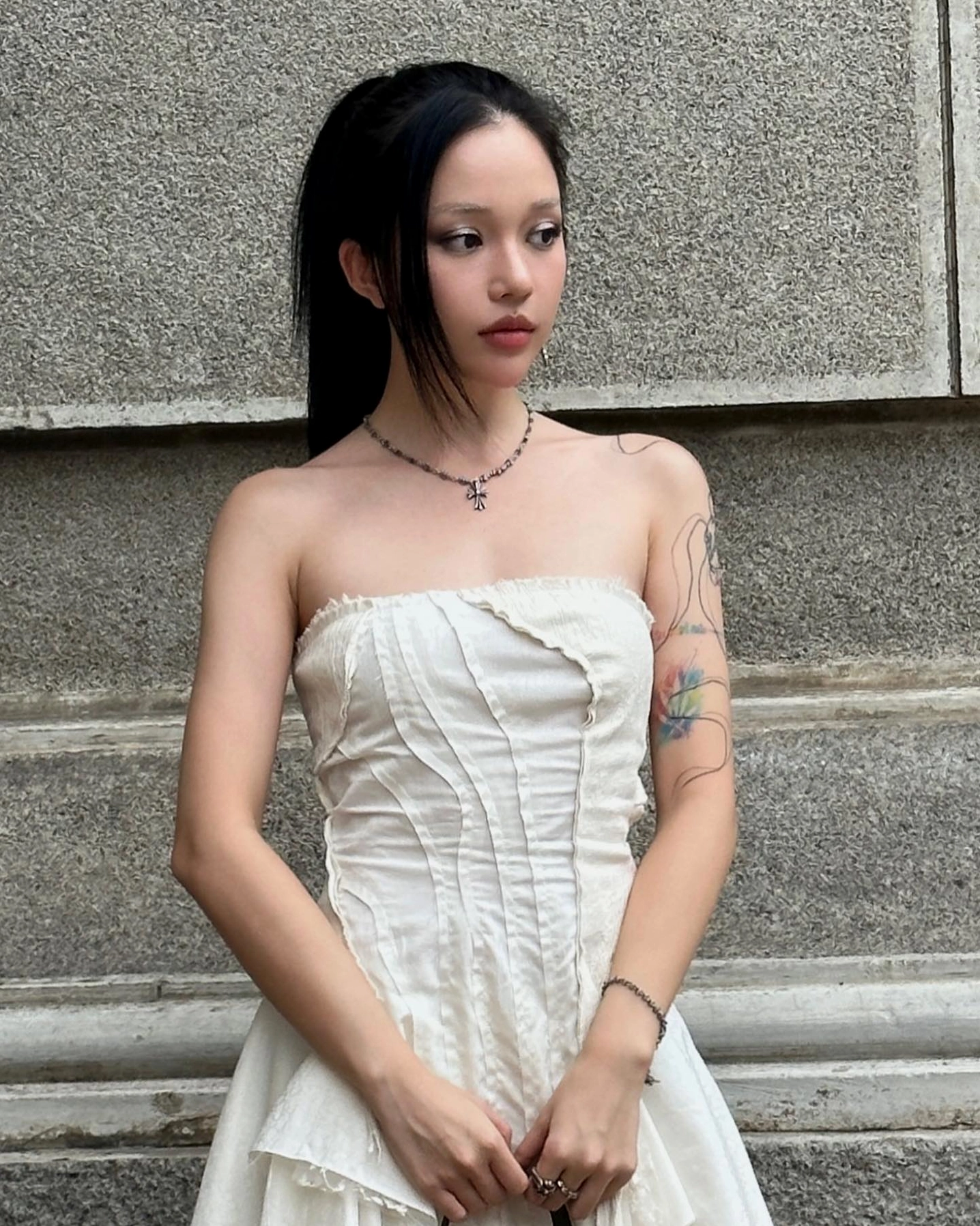 Thần thái Linh Ngọc Đàm trong bộ ảnh drama ấn tượng
