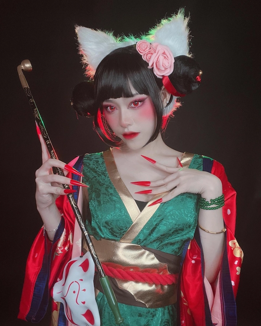 Trà Đặng cosplay tạo hình sáng tạo đáng yêu