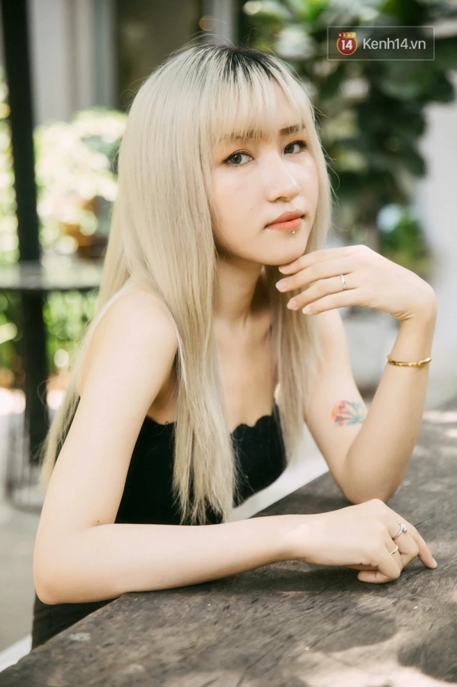 Uyên Pu trong ảnh đời thường ấm áp