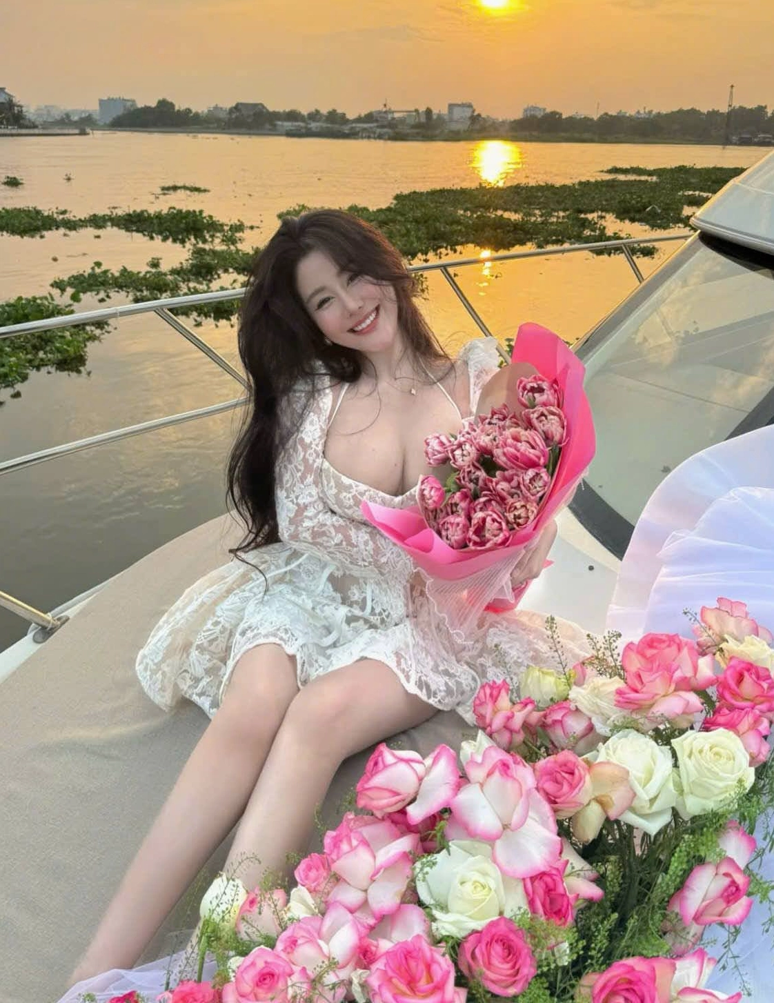 Vẻ đẹp ngọt ngào Võ Ngọc Trân chuẩn mỹ nhân