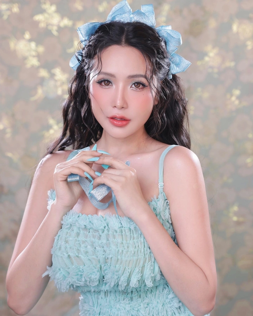 Vẻ ngoài trẻ trung Viên Vibi bao nhiêu tuổi