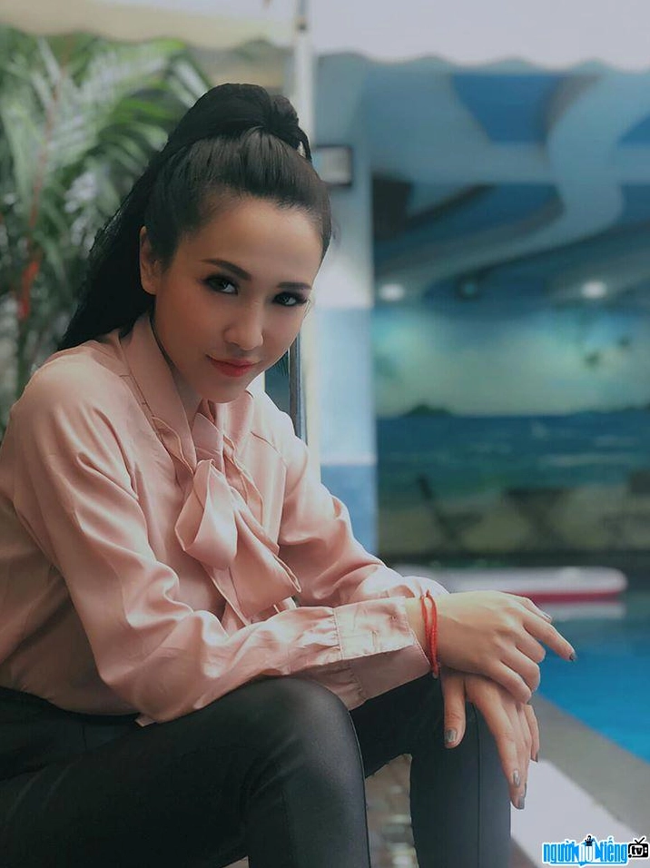 Viên Vibi với hình ảnh mới đầy mê hoặc