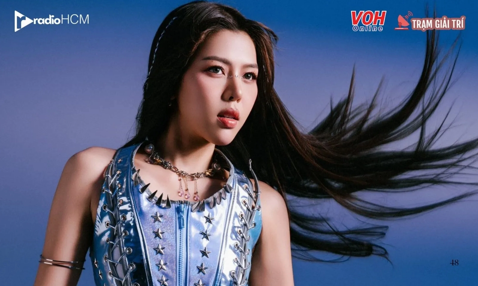 Việt Phương Thoa đa tài sân khấu