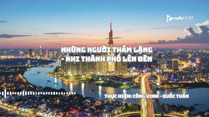 Việt Phương Thoa khi thành phố lên đèn